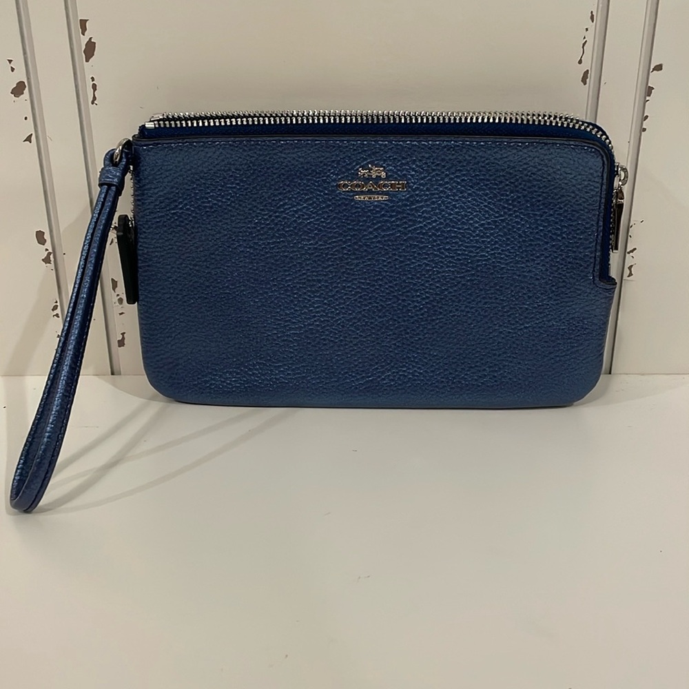 COACH Wristlet/Clutch
